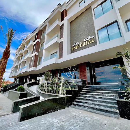 Sanctuary Sunlit Hurghada Haven With 4 Pools, Rooftop Sunsets & Gourmet Bites Steps Away ภายนอก รูปภาพ